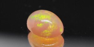 Read more about the article Is Fire Opal Real ? Is It Natural Or Man-Made ?